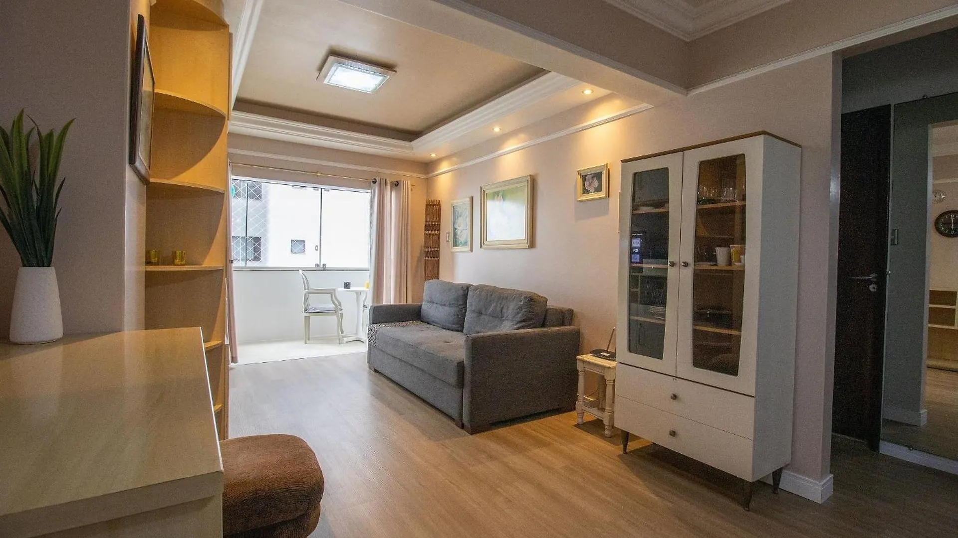 Rpa88 - Sacada, Av Brasil, Climatizado, Garagem Apartamento Balneário Camboriú Brasil