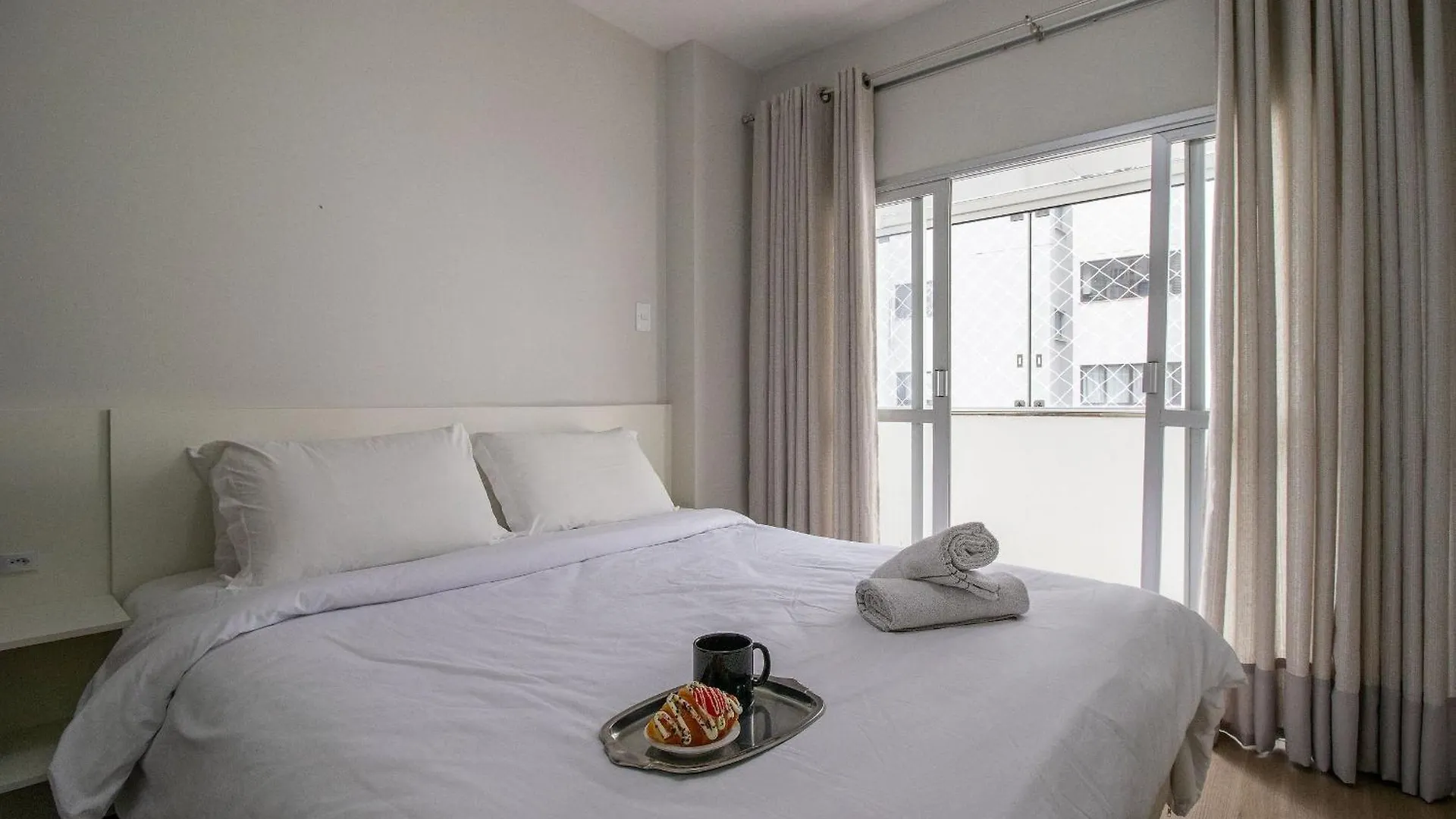 Rpa88 - Sacada, Av Brasil, Climatizado, Garagem Apartment Balneario Camboriu Brazil